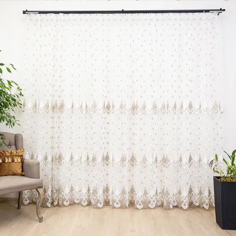 Perdea brodata, nesifonabila Hiko Chateau maro deschis, cu rejansa