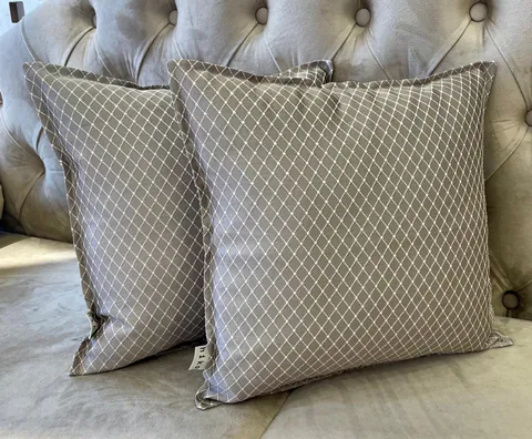Set 2 perne decorative cu fata detasabila, Hiko Romb gri 2x40x40cm