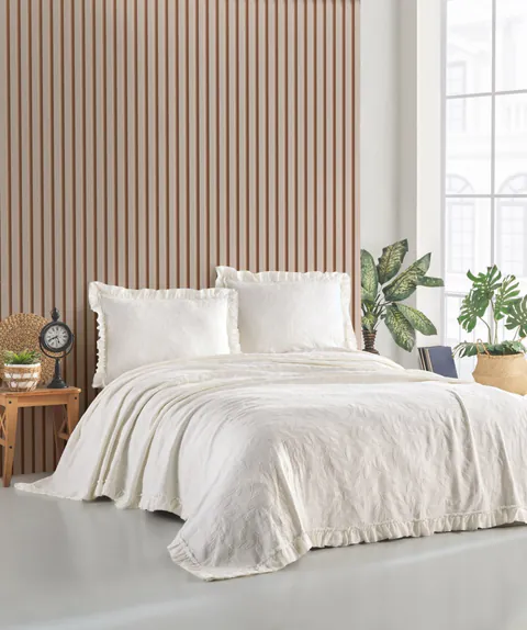 Set Cuvertura Pat Dublu Model Ilda Cream