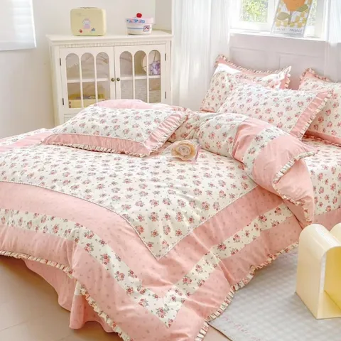 Lenjerie cu Broderie si Volanase Rely, 4 Piese (Finet)