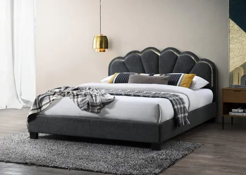 Pat tapitat Comfort 2 cu LED cu cadru din lemn cu somiera fixa Gri 140X200 cm