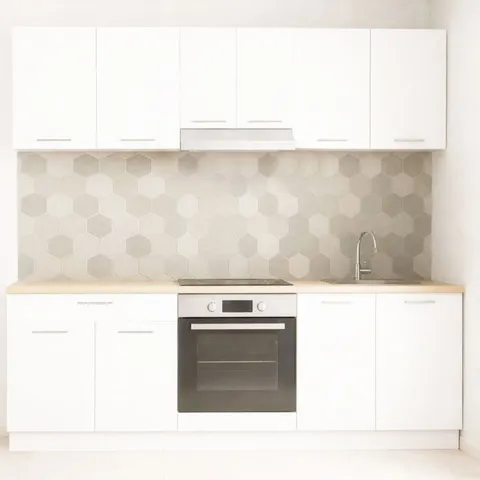 Set bucatarie GERMANIA 220 cm, 6 corpuri, corp cuptor, 1 sertar, blat gros, alb