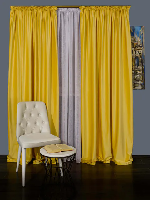 Draperie catifea galben