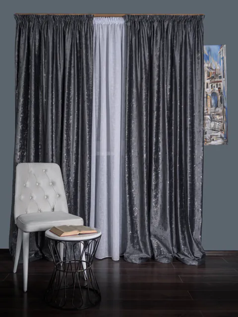 Draperie catifea gri inchis cu insertii aurii/argintii