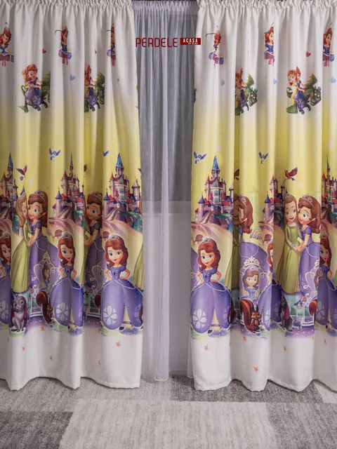 Draperie saten model copii