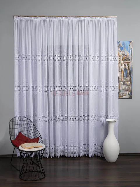 Perdea in brodat, alb, broderie macrame