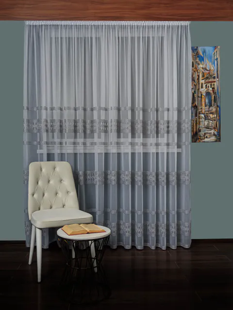 Perdea tulle brodat alb/gri