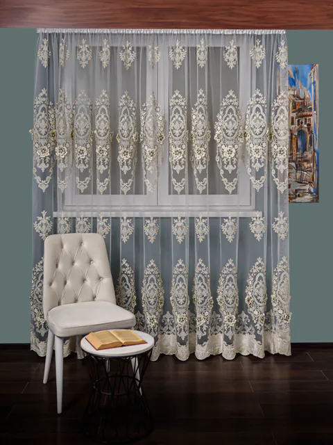 Perdea tulle brodat crem/auriu