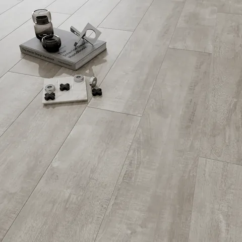 Gresie tip parchet exterior / interior Forest Silver 20 x 120 cm mata portelanata rectificata