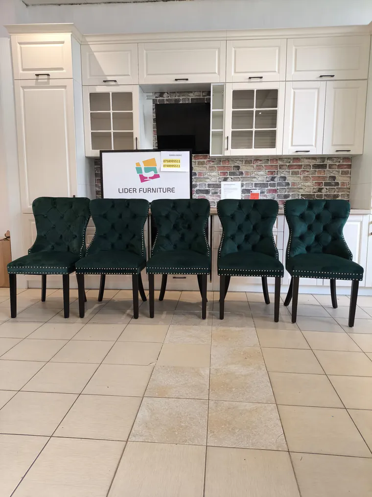 SET 5 SCAUNE AUG VERDE UN SET DISPONIBIL