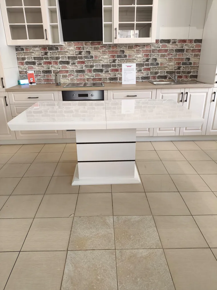 MASA EXTENSIBILA LIVIA 160/200 * H 77 * L 88 CM