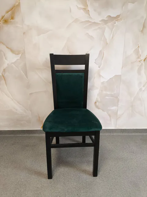 scaun nr 08 disponibil o bucata