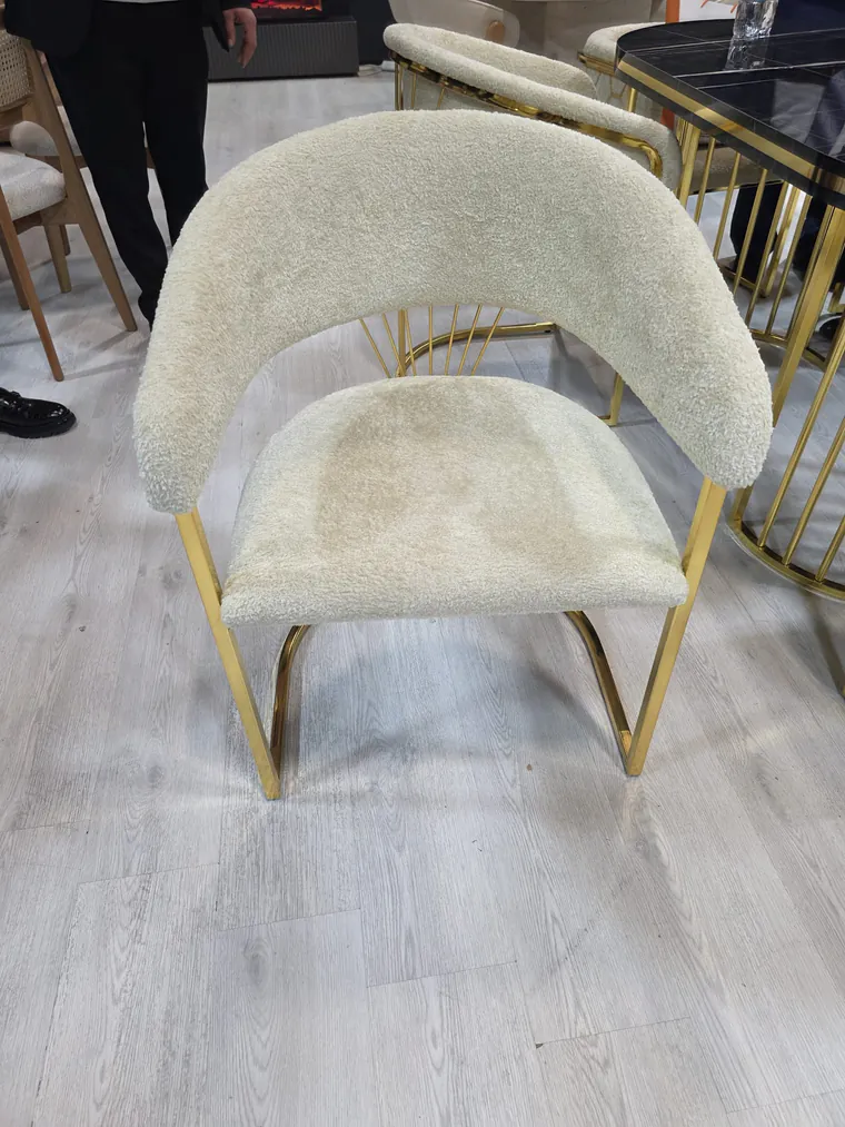 Scaun Bouclé personalizabil pe culori