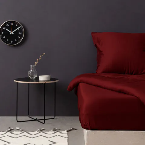 Cearceaf de pat cu elastic Satin King (FR) (IT) (ES) (DE), L'essentiel Maison, De Maroon, Maro