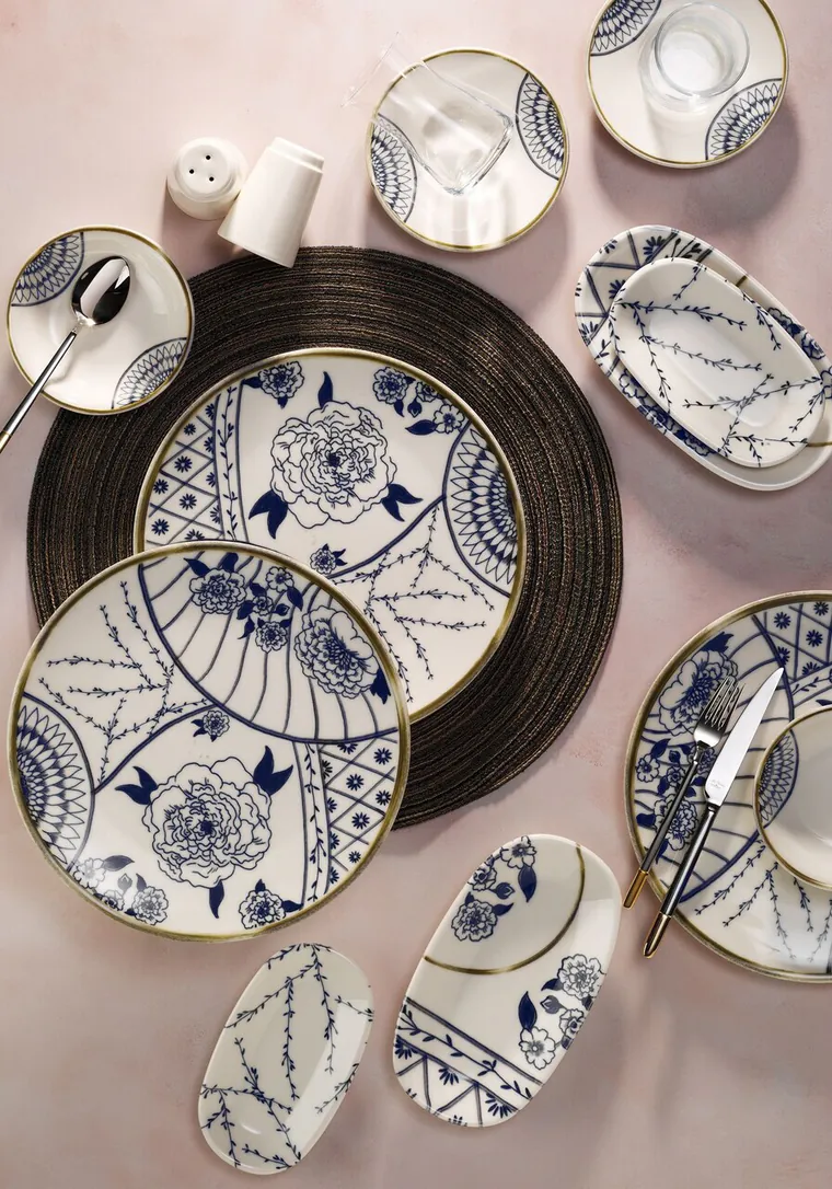 Set de mic dejun, Hermia, 868ARY1107, Portelan, Platou mic: 15 cm (4 bucăți), Multicolor