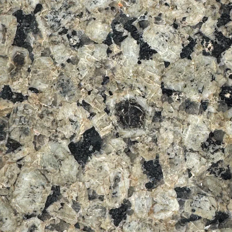 Granit Amalfi Gold Polisat 1.8 cm – Blaturi, Trepte, Glafuri si Piese Personalizate