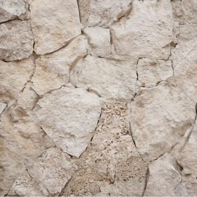 Limestone Poligonal Rock Face - Rustic White | Placari Verticale, Exterior-Interior (20mp/palet)