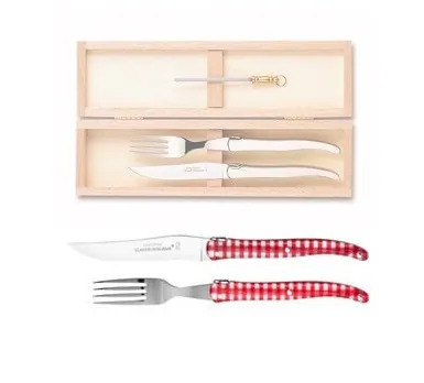 Set tacamuri Claude Dozorme Laguiole maner acril alb-rosu 2 piese cutie lemn fag