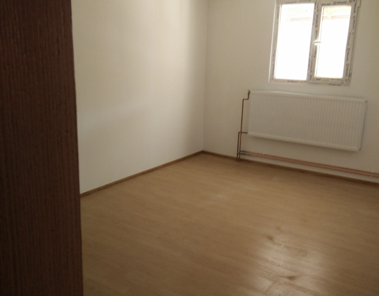 Vila intr-un peisaj superb in Prahova 49500 euro