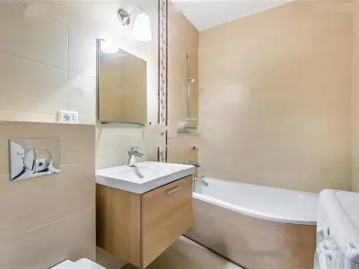 Inchiriez apartament 2 cam.SOS NORDULUI . MOBILAT Utilat LUX