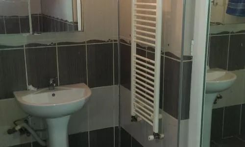 vand casa in zona colentina-doamna ghica
