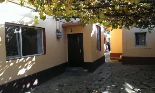 vand casa in zona colentina-doamna ghica