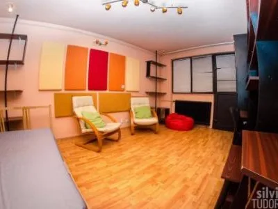 proprietar inchiriez 3 camere Doamna Ghica, apartament special facut cu gust, internet gratuit