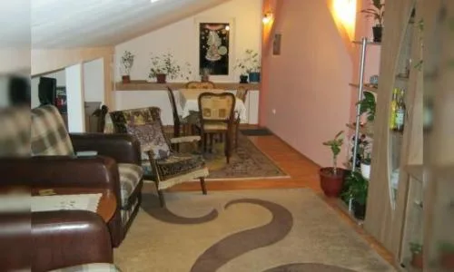 Vand URGENT ap 4camere,zona Mosilor-Obor.