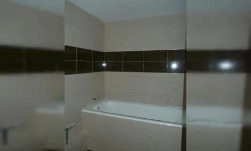 Proprietar vand apartament 3 camere,Rahova-Sebastian,finisaje superioare