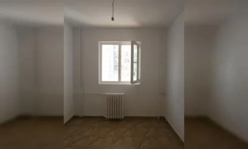 Proprietar vand apartament 3 camere,Rahova-Sebastian,finisaje superioare