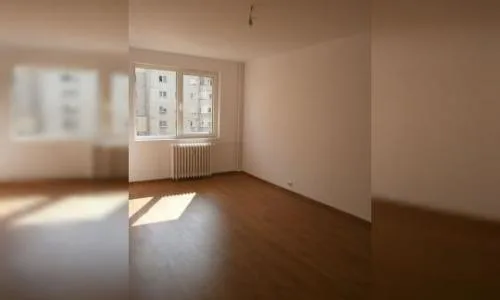 Proprietar vand apartament 3 camere,Rahova-Sebastian,finisaje superioare