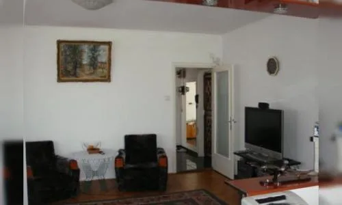 Vand Apartament 5 camere Bd. Dacia langa ASE