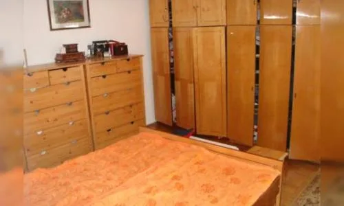 Vand Apartament 5 camere Bd. Dacia langa ASE