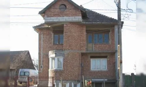 275 Eur/mp TEREN+CASA CONSTRUITA in Sanmiclaus