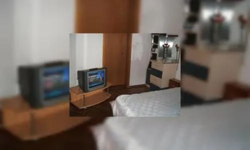 Proprietar Ofer spre INCHIRIERE Apartament 2 camere lux, central - la pret de criza!!
