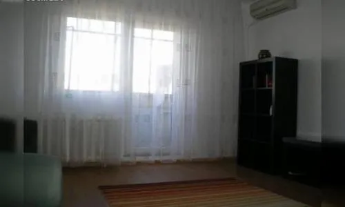 INCHIRIEZ AP 2 CAM DECOMANDAT MALL VITAN STRADAL