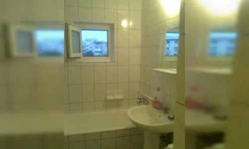 Particular, inchiriez ap. 2 cam. spatiu generos 65 mp., 2/4 mobilat, utilat modern.