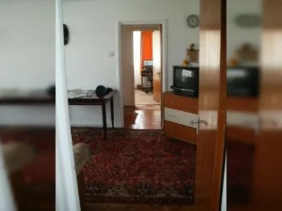 Vand apartament 2 camere,56mp, confort1, zona centrul Civic