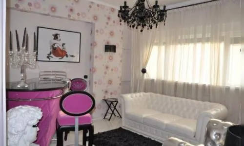 Garsoniera Lux Magheru,Pta Romana,ASE,Ambasada Frantei-amenajata,utilata,proprietar