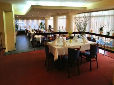 Com Nico Serv, de vanzare Hotel Sunset