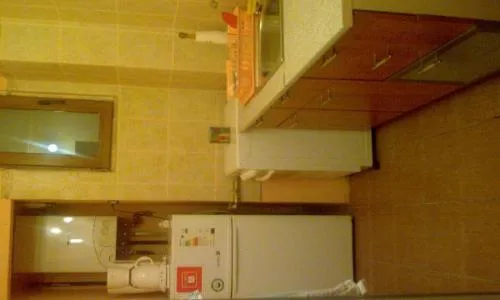 Ofer spre inchiriere apartament 2 camere la Universitate