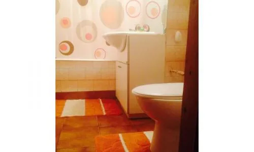 Inchiriez apartament stare foarte buna semidentral