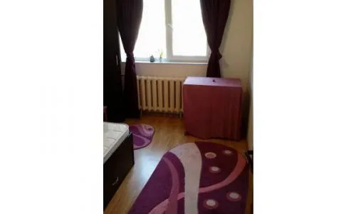Inchiriez apartament stare foarte buna semidentral