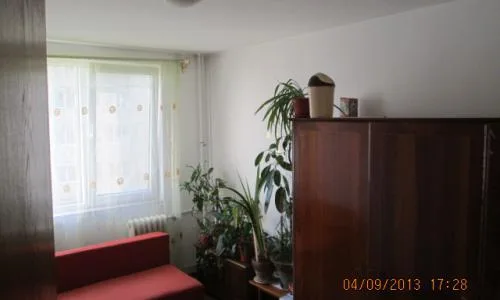 Apartament 3 camere, zona Militari - Veteranilor