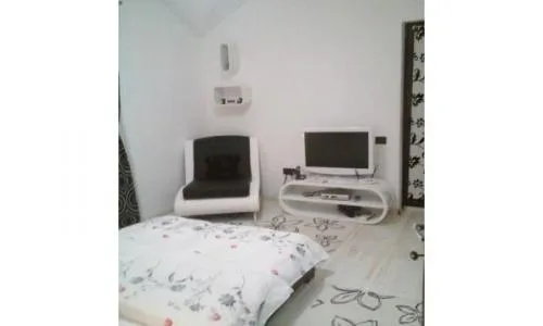 Vand Vila Rasnov Glajerie Brasov