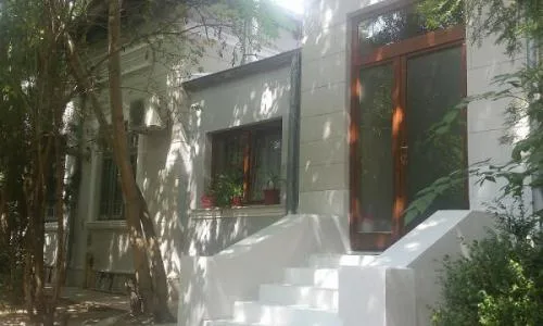 Ideal hostel, 60 camere, 22 bai, 1000mp, Zona Unirii