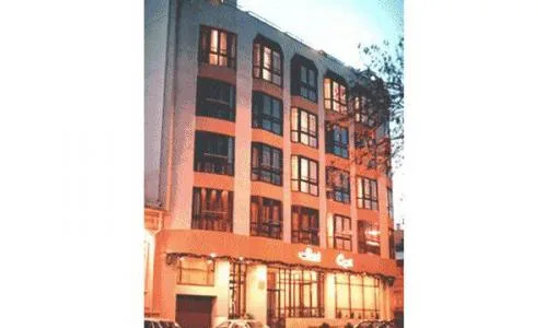 Hotel 3 stele, Parter + 4 etaje in Constanta