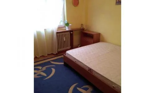 Particular inchiriez apartament decomandat Dorobanti Perla ASE