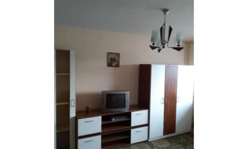 Particular inchiriez apartament decomandat Dorobanti Perla ASE