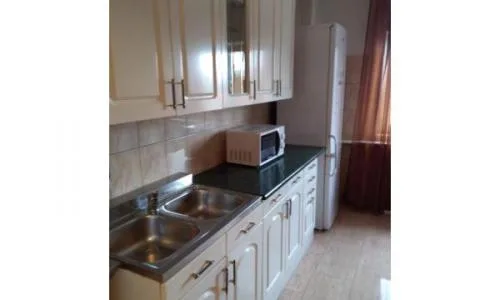 Particular inchiriez apartament decomandat Dorobanti Perla ASE